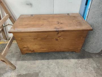 cassapanca in legno 
