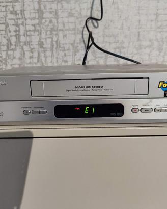 Videoregistratore Philips VR 550 per ricambi