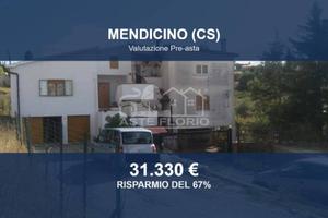 Immobile in asta di 139 m² a Mendicino