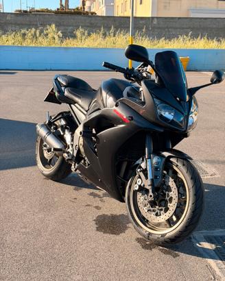 Yamaha Fz1 Fazer GT
