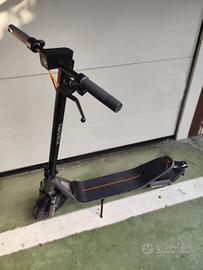 Monopattino Xiaomi Electric Scooter 6 
