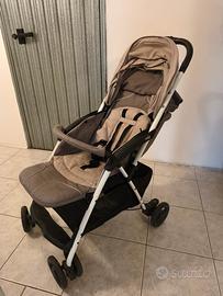 passeggino leggero marca CAM perfette condizioni