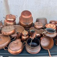 Pentole in rame antico