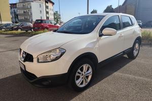 Nissan Qashqai 1.6 GPL gancio traino lavori certif