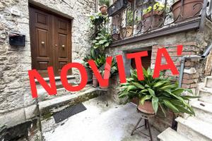 2 LOCALI A NARNI