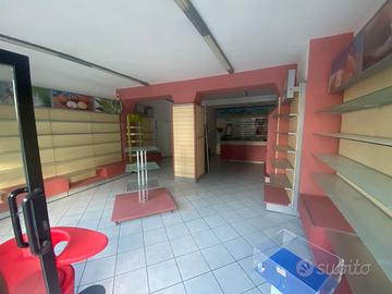 SCAFFALATURA Buono stato Chieti