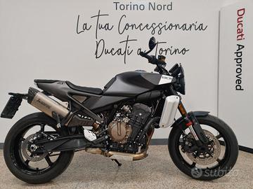 Husqvarna Svartpilen 801 - 105 cv