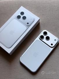 IPhone 17 Pro 1 TB Silver – Come nuovo