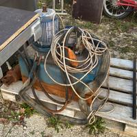 Pompa centralina pistone