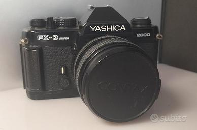 Yashica FX3 2000 analogica con obiettivo 50 Zeiss