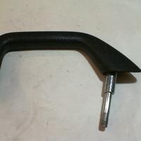 MANIGLIA DESTRA HEXAGON PIAGGIO 270126