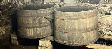 Botti vecchie in rovere da vino, prezzo di 2 trat.