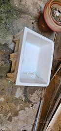 Lavabo da esterno o pilozzo