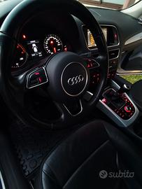 AUDI Q5 1ª serie - 2009