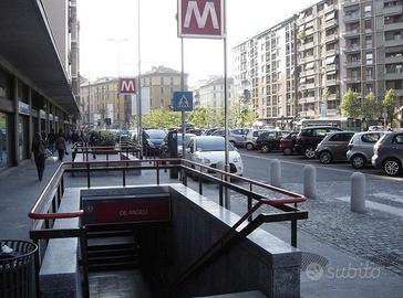 Monolocale vicino C.so Vercelli libero da subito