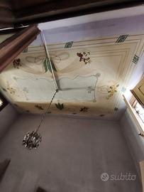 Trilocale in Via Baylle in palazzina d'epoca