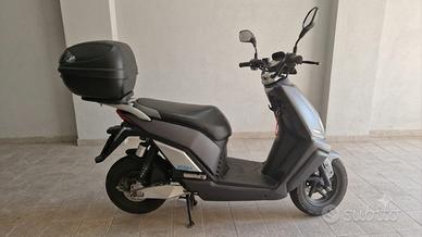 Scooter  elettrico  50cc