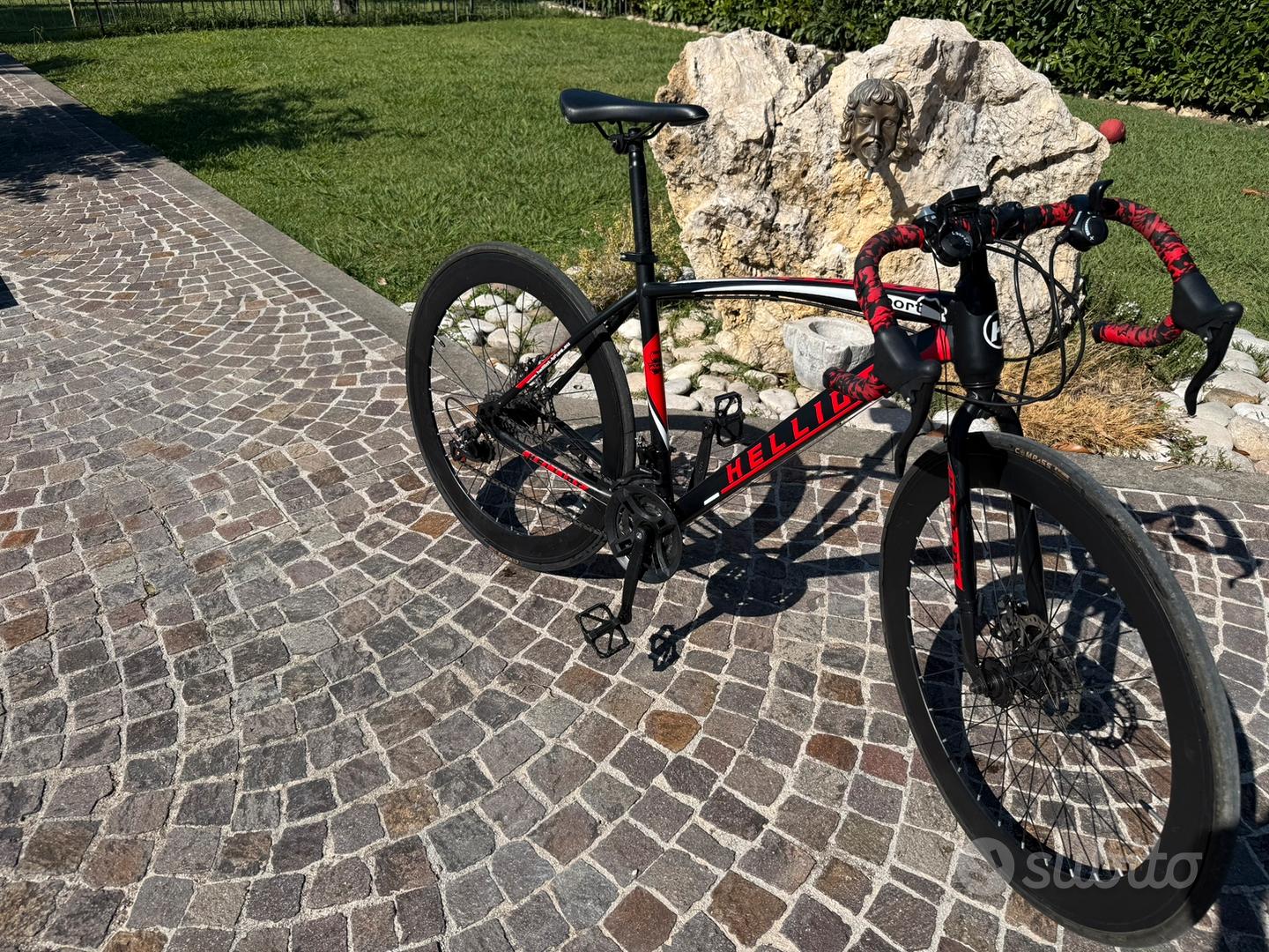 Bici da corsa stradale Helliot Bikes Biciclette In vendita a