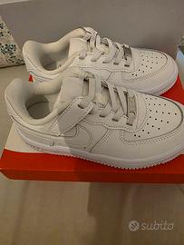 Scarpe nuove mai usate nike 