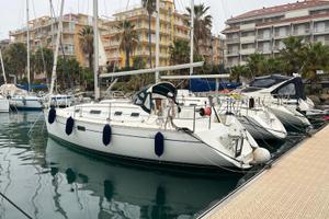 Oceanis 300 con posto barca