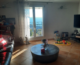 Appartamento collina vista mare