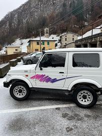 Suzuki Samurai