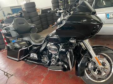 Road glide ultra unica