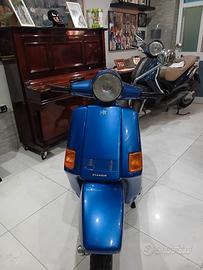 Vespa Cosa 150