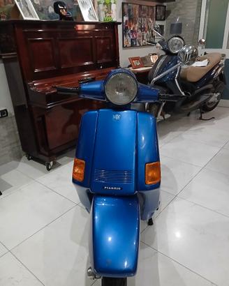 Vespa Cosa 150