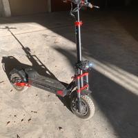 Monopattino elettrico 2 motori