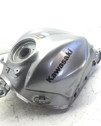 KAWASAKI Z650 650 SERBATOIO BENZINA CARBURANTE 202