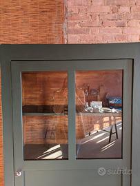 Mobile restaurato, credenza/vetrina o libreria