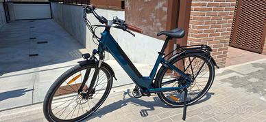 Bici elettrica a pedalata assistita - NUOVA