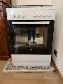 Cucina e forno beko