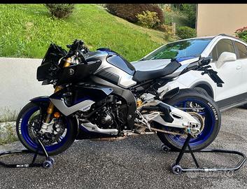 Yamaha mt10 sp