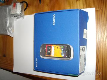 cellulare nokia 701