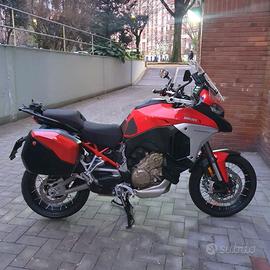 DUCATI MULTISTRADA V4S TRAVEL & RADAR