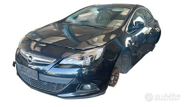 OPEL ASTRA J GTC 3P A17DTS 96KW 2012 RICAMBI