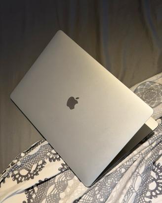 MacBook Pro 16” 2019