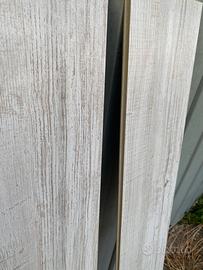 Pavimento in laminato effetto rovere chiaro