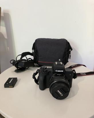 Canon EOS M50 Mirrorless fotocamera