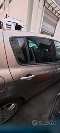 RENAULT CLIO 2008 - PORTA POSTERIORE DESTRO
