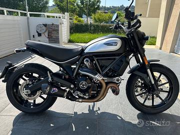 DUCATI SCRAMBLER