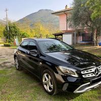 Mercedes GLA