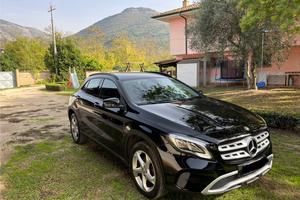 Mercedes GLA