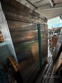 Frigorifero MBM doppia anta 1400 L