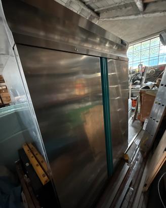 Frigorifero MBM doppia anta 1400 L