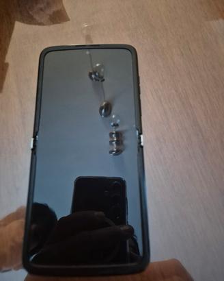 Motorola Razr 2022 5G