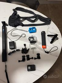 GoPro HERO 8 Black + Kit Accessori Completo +Zaino