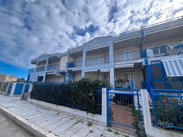 Trilocale, Marina di Chieuti, Via Mar Tirreno